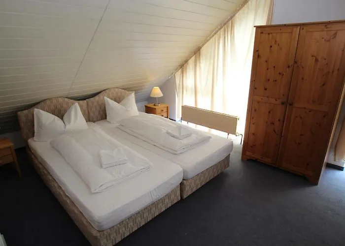 Guest house Garni Am Schaefersberg 3*